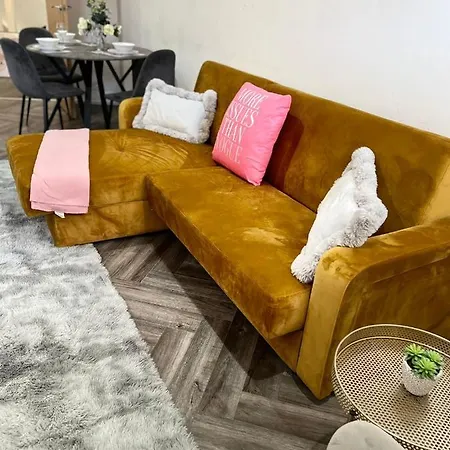 Luxury Apartment